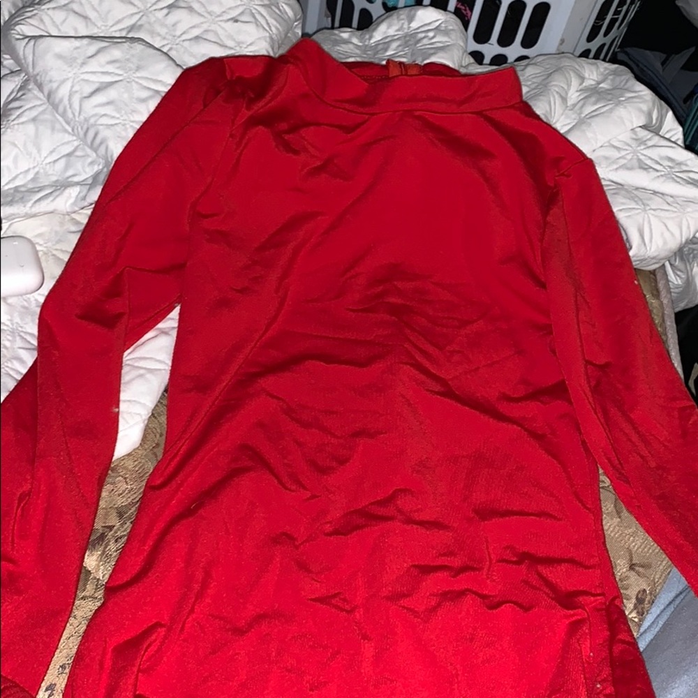 Red bodycon dress